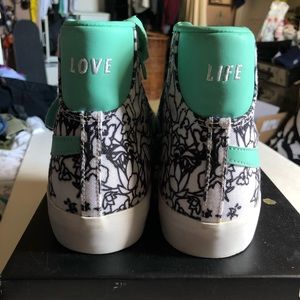 Nike Shoes - Custom floral Nike sneakers Nike Shoes - Custom floral Nike sneakers